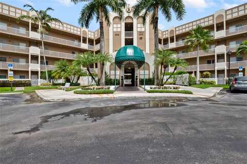 7623 Southampton Ter, Tamarac, FL 33321