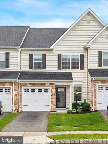 425 CHERRY BLOSSOM LANE, NORRISTOWN, PA 19403