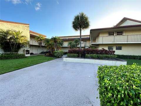 8791 Holly Ct, Tamarac, FL 33321