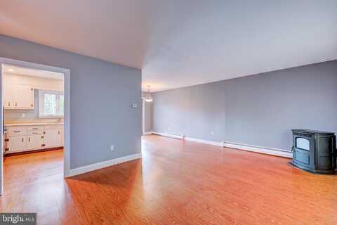 9 RITA ROAD, YARDLEY, PA 19067