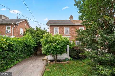 135 SIMPSON ROAD, ARDMORE, PA 19003