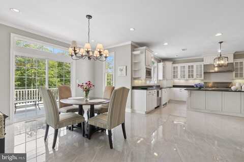 188 S GLEN ROAD, KINNELON, NJ 07405