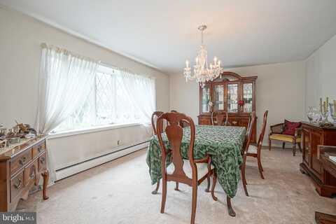 309 EAYRESTOWN ROAD, SOUTHAMPTON, NJ 08088