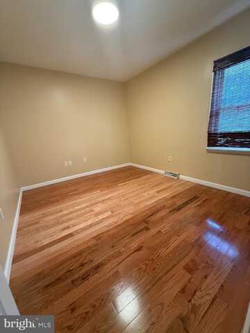 840 N 30TH STREET, CAMDEN, NJ 08105
