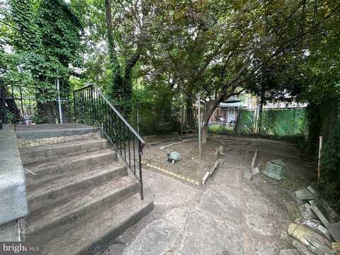 5029 CHESTNUT STREET, PHILADELPHIA, PA 19139