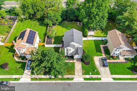 12 APPLE WAY, MARLTON, NJ 08053