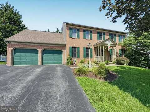 94 PENNY LANE, YORK, PA 17402