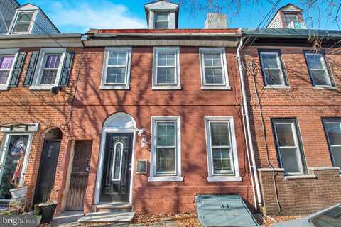908 NEW MARKET STREET, PHILADELPHIA, PA 19123
