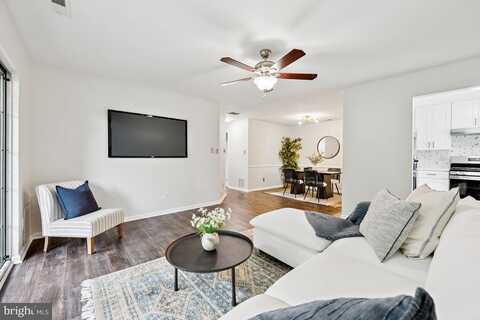 1304 HAWTHORNE COURT, SEWELL, NJ 08080