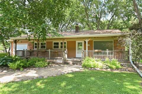 W180n5110 Marcy Rd, Menomonee Falls, WI 53051