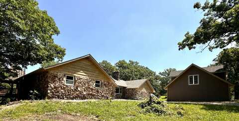 2700 247th Ave, Salem, WI 53168