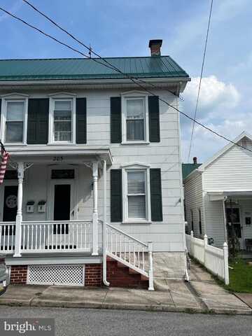 205 POTOMAC STREET N, WAYNESBORO, PA 17268