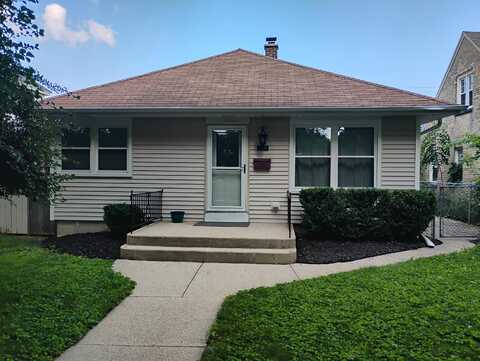 2850 N 77th St, Milwaukee, WI 53222