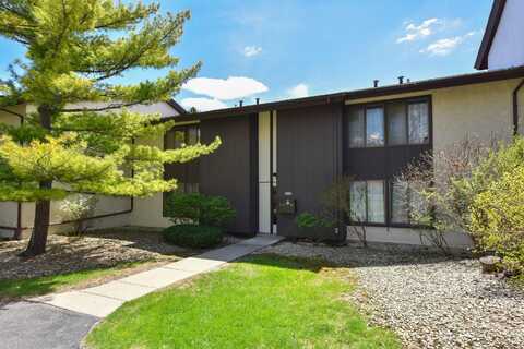 2220 W Good Hope Rd, Glendale, WI 53209