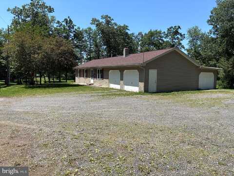 111 FREEDOM WAY, CARLISLE, PA 17015