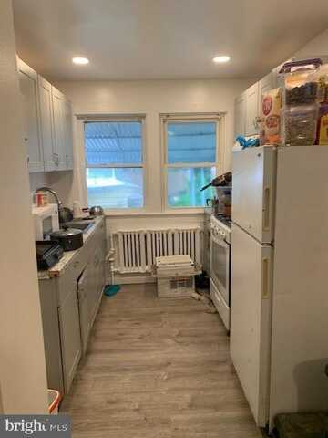 812 TULIP STREET, CAMDEN, NJ 08104
