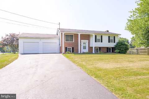 63 DEXTER DRIVE, MARTINSBURG, WV 25405