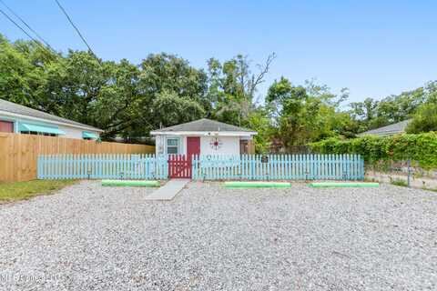 4511 W Railroad Street, Gulfport, MS 39501