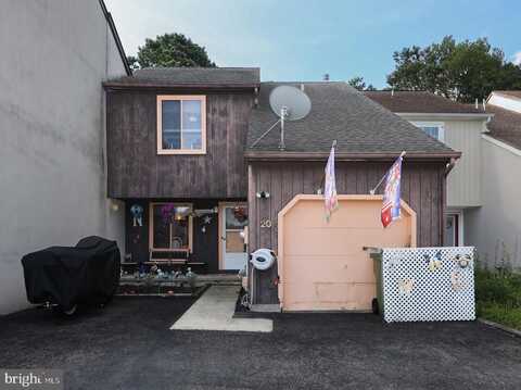 20 QUEEN ANNE COURT, MARLTON, NJ 08053