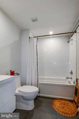 152 W LAUREL STREET, PHILADELPHIA, PA 19123