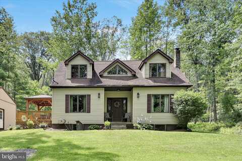 34 ZUKAS LANE, ASHLAND, PA 17921