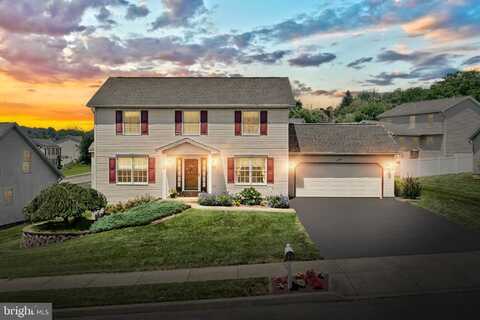 457 CHESTNUT WAY, NEW CUMBERLAND, PA 17070