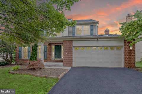 5616 SCHOOLFIELD COURT, CENTREVILLE, VA 20120