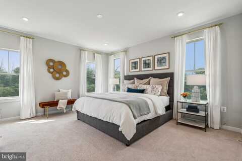1021 VENIFENA TERRACE SE, LEESBURG, VA 20175