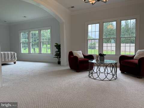 6634 BRAWNER STREET, MCLEAN, VA 22101