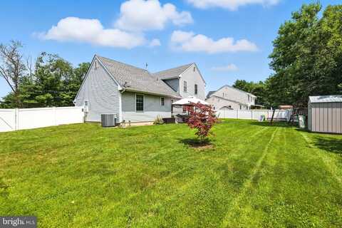 18 ARENA STREET, MANTUA, NJ 08051
