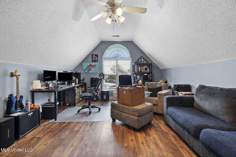 6191 Ivy Trails Drive, Olive Branch, MS 38654