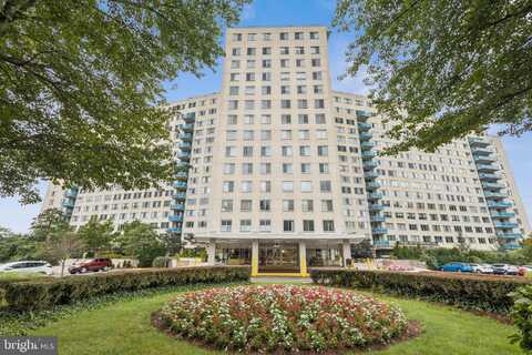 10500 ROCKVILLE PIKE, ROCKVILLE, MD 20852
