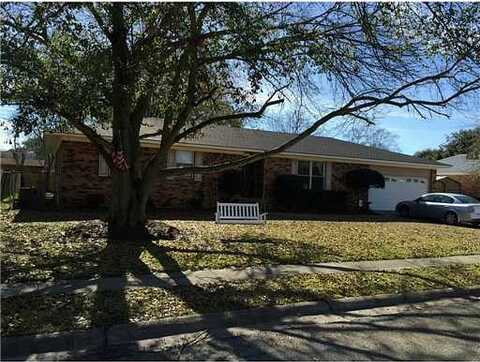 4204 Bluefish Avenue, Pascagoula, MS 39581