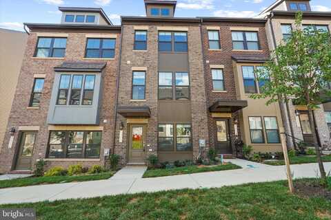 6056 BEAKE STREET, HYATTSVILLE, MD 20782