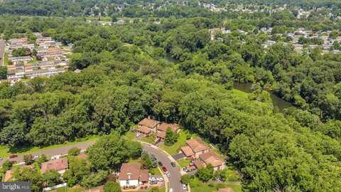 6569 SENATOR LANE, BENSALEM, PA 19020
