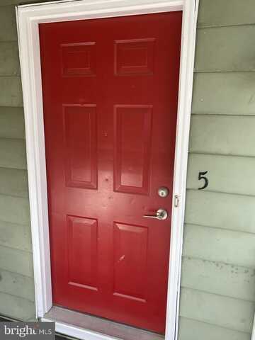 120 W 4TH AVENUE, RANSON, WV 25438