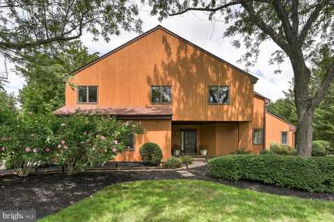 6 ARNOLD DRIVE, PRINCETON JUNCTION, NJ 08550