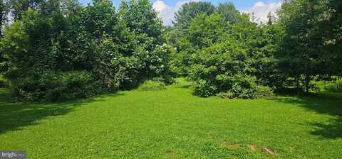15 E MOUNT VERNON STREET, OXFORD, PA 19363