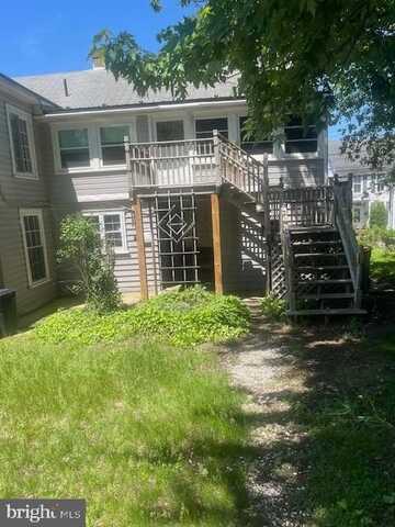 141 CHURCH ST, WAYNESBORO, PA 17268