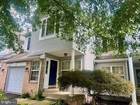 1029 GREENES WAY CIRCLE, COLLEGEVILLE, PA 19426