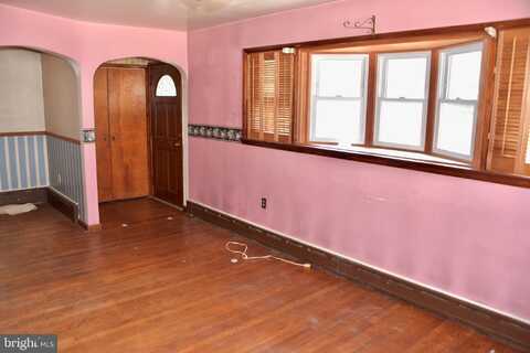 1938 HIGH PARK MANOR, POTTSVILLE, PA 17901