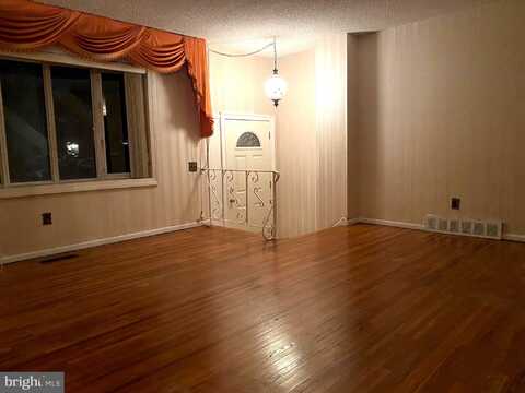 12746 MINDEN ROAD, PHILADELPHIA, PA 19154