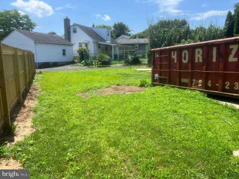 1738 PROSPECT, EWING, NJ 08638