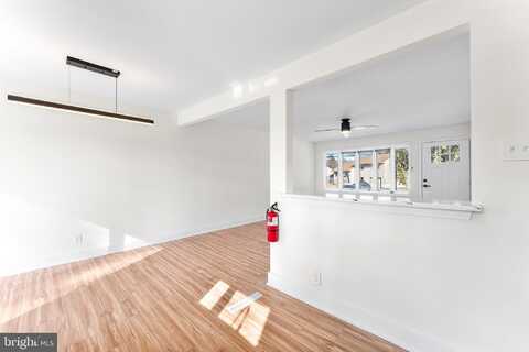 144 EDWARDS DRIVE, GLOUCESTER CITY, NJ 08030