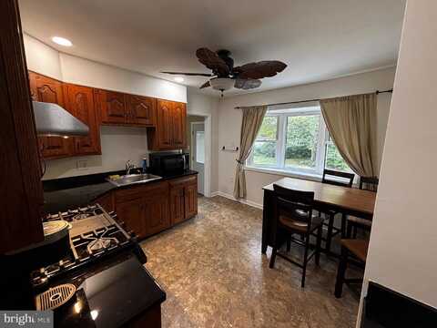 21 POINT BREEZE AVENUE, CLEMENTON, NJ 08021