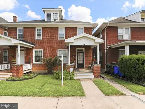 808 MULBERRY AVENUE, HAGERSTOWN, MD 21742