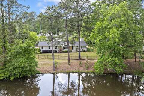 100 W Lakeside Drive, Fuquay Varina, NC 27526