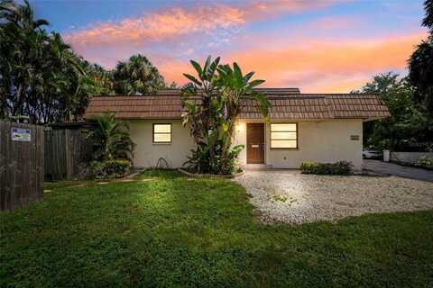 8700 DR MARTIN LUTHER KING JR STREET N, Saint Petersburg, FL 33702