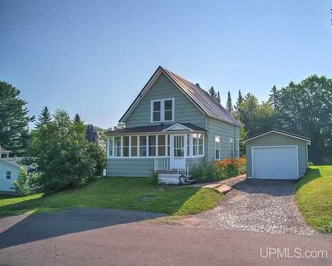 42212 N Hancock, Chassell, MI 49916