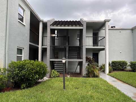 2850 SOMERSET PARK DRIVE, TAMPA, FL 33613